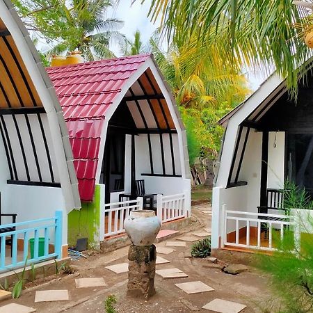 Meno Lodge Gili Meno Exterior photo